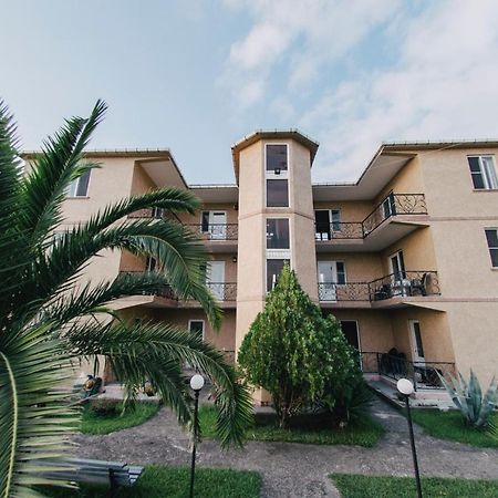 Nika Inn Кобулети Экстерьер фото