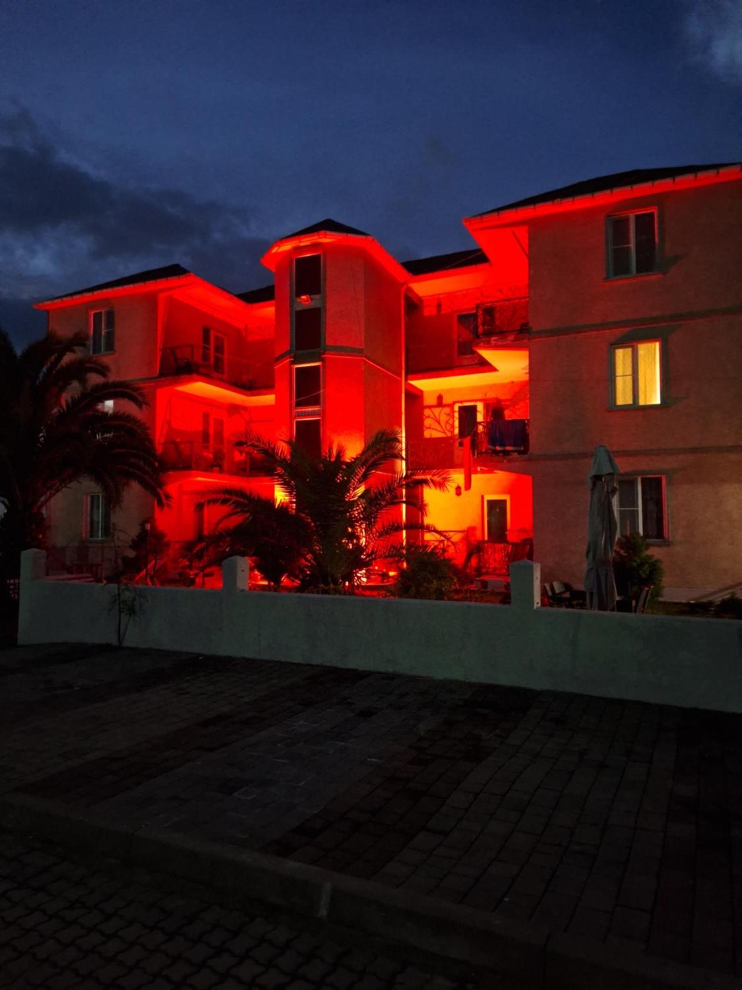 Nika Inn Кобулети Экстерьер фото